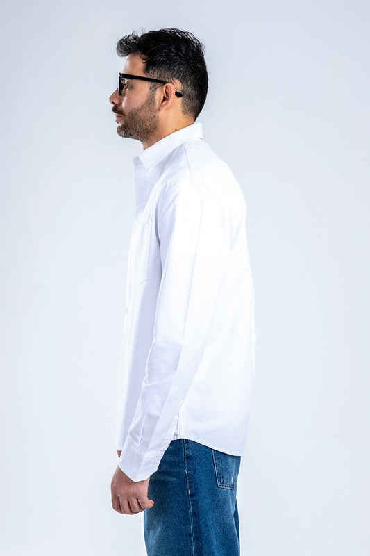 Button-up . Oxford shirt -White